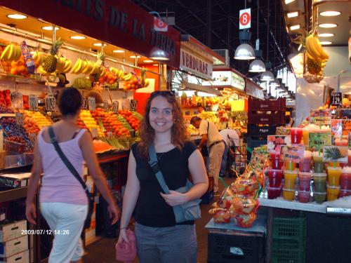 Outdoor market - Steph by the fruit drinks, they were good